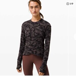 Lululemon Close to Crossing Long Slv. Size 4 Heritage Camo Jacquard Black Lunar